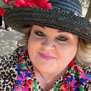 Meet your Posher, Catherine